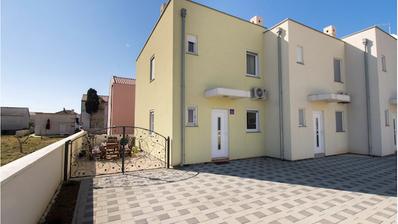 Privlaka, Mletak, appartement en duplex 83 m²