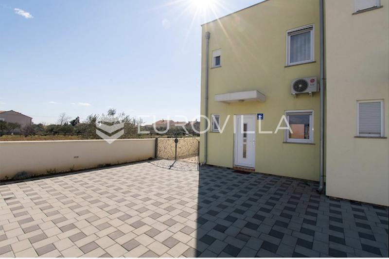 Privlaka, Mletak, two-level apartment 83 m² - 2