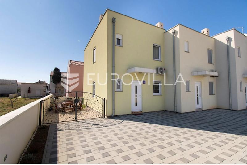 Privlaka, Mletak, two-level apartment 83 m² - 1
