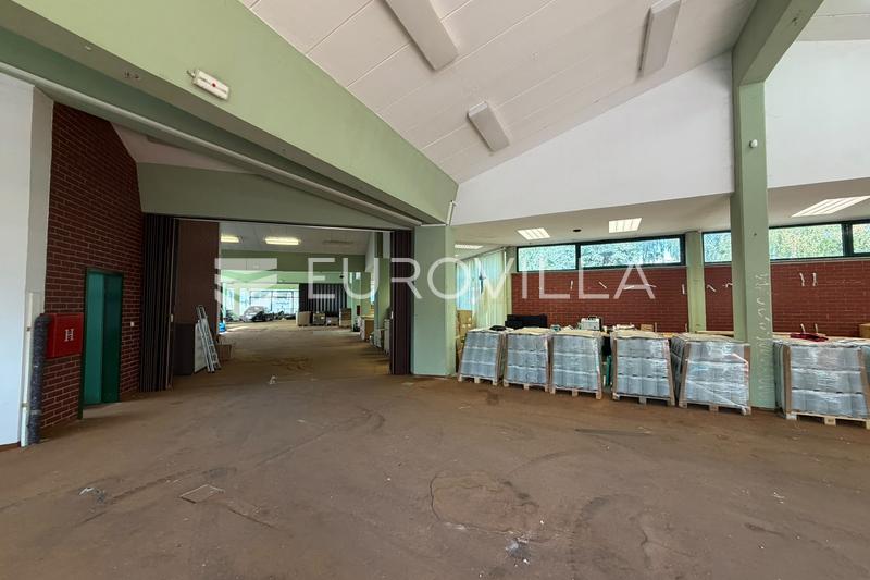 Đakovo, strogi Centar, poslovna zgrada 755 m² - 3
