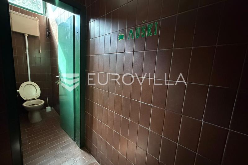 Đakovo, strogi Centar, poslovna zgrada 755 m² - 7