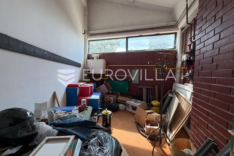Đakovo, strogi Centar, poslovna zgrada 755 m² - 5