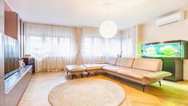 Zágráb, Sveti Duh, egy luxus négyszobás lakás, 181 m2