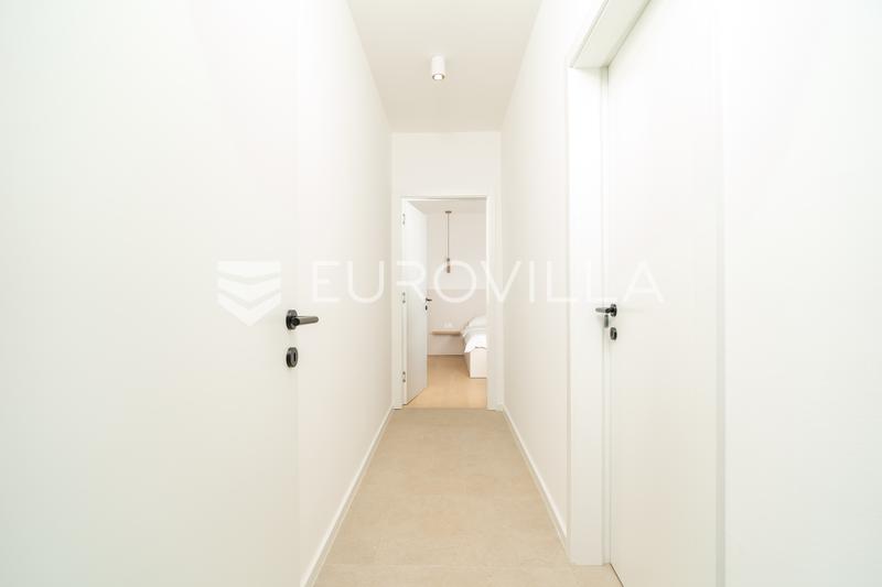 Zadar, Kožino, elegant two-bedroom apartment with a garden near the sea - 14