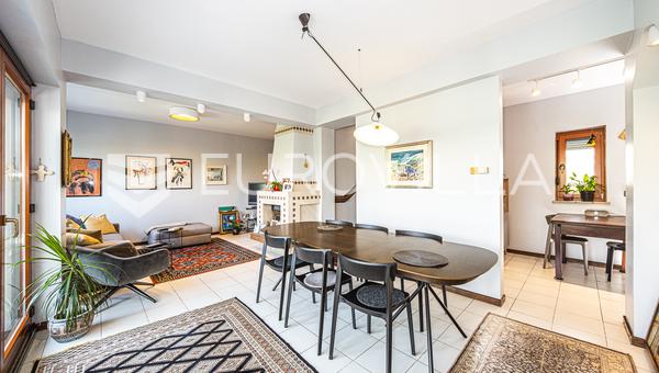Zagreb, Vrhovec - Vidovcica, casa unifamiliar de 220 m² en una parcela de 1.121 m²