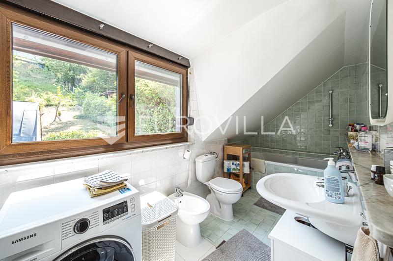 Zagreb, Vrhovec - Vidovčica, 220 m² aile evi, 1.121 m² arsa üzerinde - 22