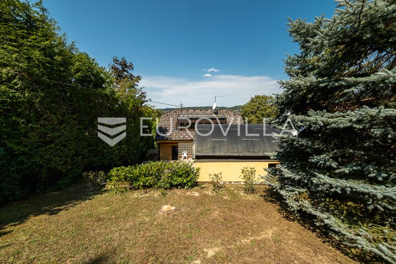 Zagreb, Vrhovec - Vidovčica, 220 m² aile evi, 1.121 m² arsa üzerinde - 28