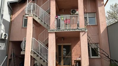Vukovar, Borovo Naselje, kuća s 3 stana, odvojeni ulazi