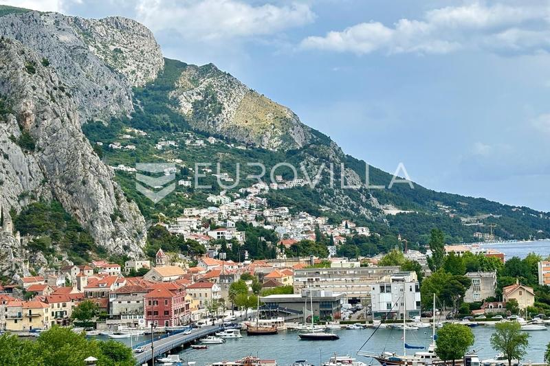 Omiš, dvosoban stan s prekrasnim pogledom na more i grad - 18