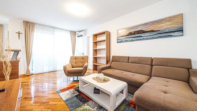 Zagreb, Crnomerec, vakker treromsleilighet, 64 m²