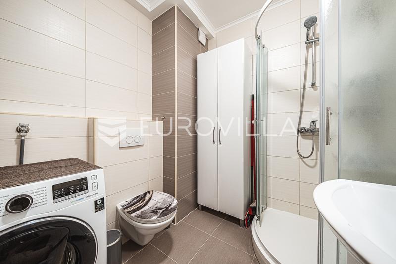 Zagreb, Crnomerec, smuk treværelses lejlighed, 64 m² - 13