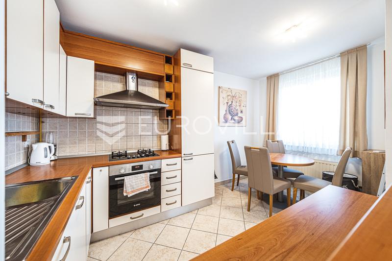 Zagreb, Crnomerec, smuk treværelses lejlighed, 64 m² - 5