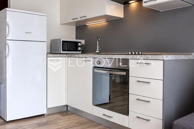 Rijeka, Srdoci, appartamento con una camera da letto, 36,87 m², con giardino di 74 m² e posto auto - 3