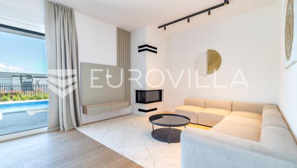 Zagreb Maksimir luksuzna dvojna kuća sa bazenom 190 m² PRVI NAJAM