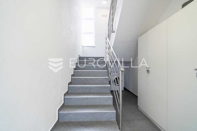 Zadar, Privlaka - moderne toværelses penthouse med rummelig terrasse og havudsigt - 10