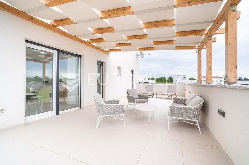 Zadar, Privlaka - moderne toværelses penthouse med rummelig terrasse og havudsigt - 29