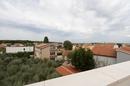 Istra, Pula, dizajnerska vila s bazenom, saunom i dodatnim stanom - 31