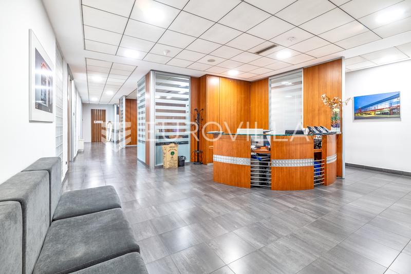 Záhřeb, Zitnjak, 530 m² kancelářských prostor ve 2. patře kancelářské budovy - 2