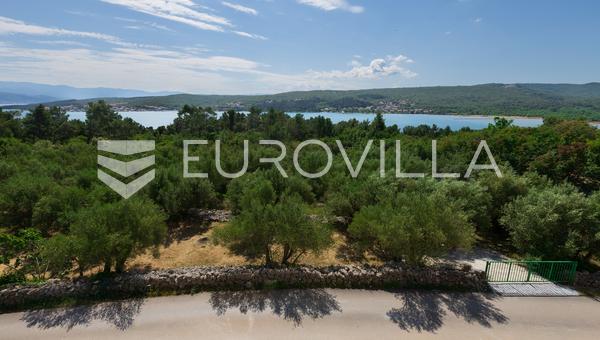 Ön Krk, Čižići, trerumslägenhet 200 m från havet, NYBYGGNAD