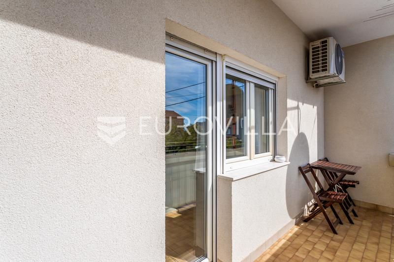 Kaštel Kambelovac, jednopokojový byt ve skvělé lokalitě - 15