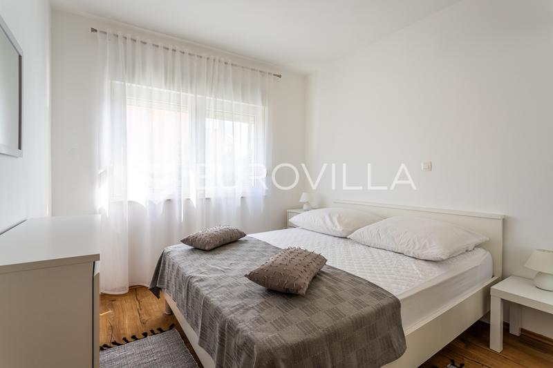Kaštel Kambelovac, jednopokojový byt ve skvělé lokalitě - 8