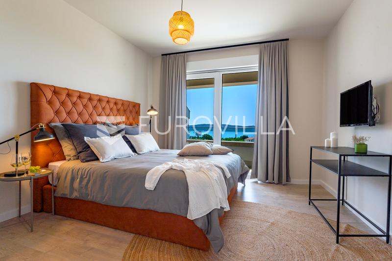 Kaštel Šućurac, twee moderne villa's met een gedeeld zwembad - 34