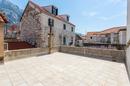 Makarska, Praça Kacic, casa histórica com espaços residenciais, de alojamento turístico e comerciais - 27