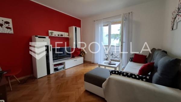 Lovran, apartamento reformado, 57 m², vistas, garaje