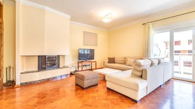 Zagreb, Bukovac, cómodo apartamento de dos dormitorios 96 m² garaje