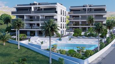 Primošten luksuzan stan 107,5 m2 s panoramskim pogledom, bazen i garaža