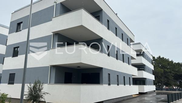 Biograd na moru, Pakoštane, Dvosobni apartman S6, A, s krovnom terasom