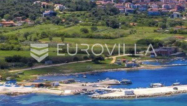 Liznjan, deniz manzaralı, dubleks ev için ideal, özel arsa.