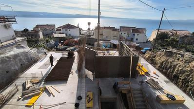 Omiška rivijera, jednosoban stan na drugom katu moderne novogradnje, 62.64 m²