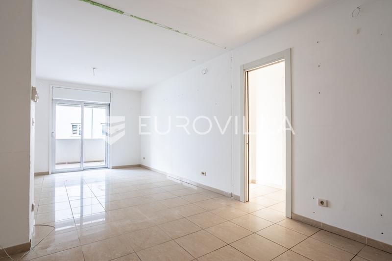 Split, Firule, two bedroom apartment with parking space