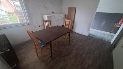 Duga Resa, Gornje Mrzlo Polje Mrežničko, dům 250 m², 150 m k Mrežnici