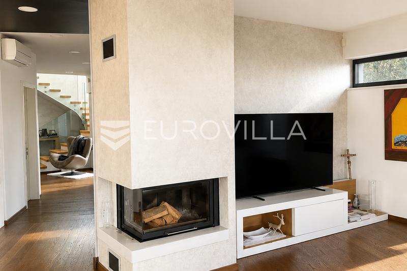 Kostrena, villa de lujo con piscina y vistas panorámicas al mar, 320 m² de espacio habitable - 18