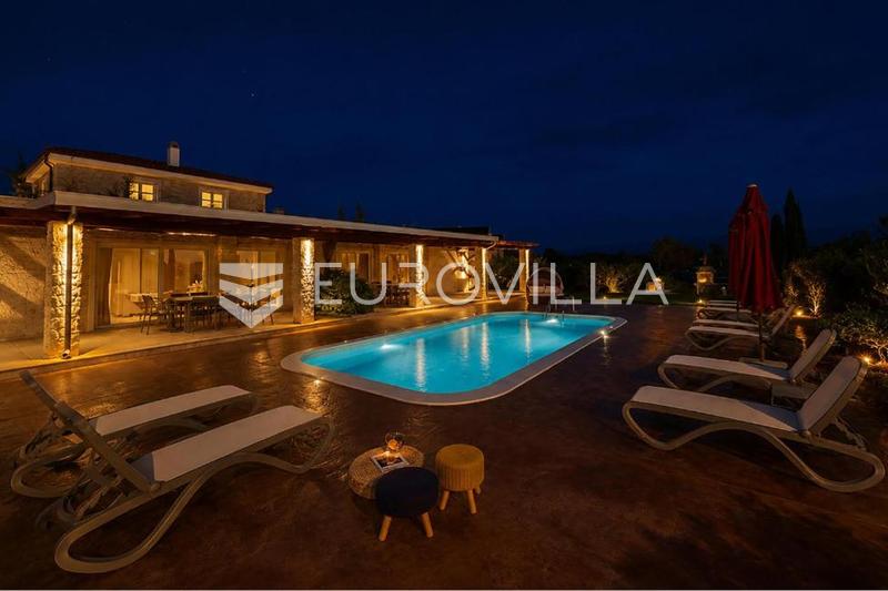 Zadar, Zerava - Moderne 162 m² præfabrikeret hus med opvarmet pool og to boligenheder - 11