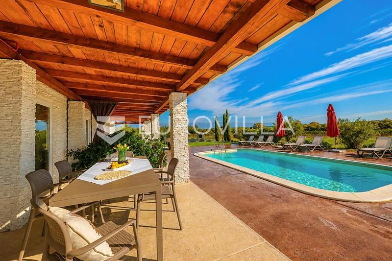 Zadar, Zerava - Moderne 162 m² præfabrikeret hus med opvarmet pool og to boligenheder - 5