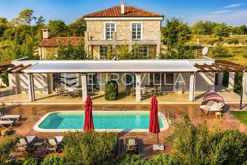 Zadar, Zerava - Moderne 162 m² præfabrikeret hus med opvarmet pool og to boligenheder - 2