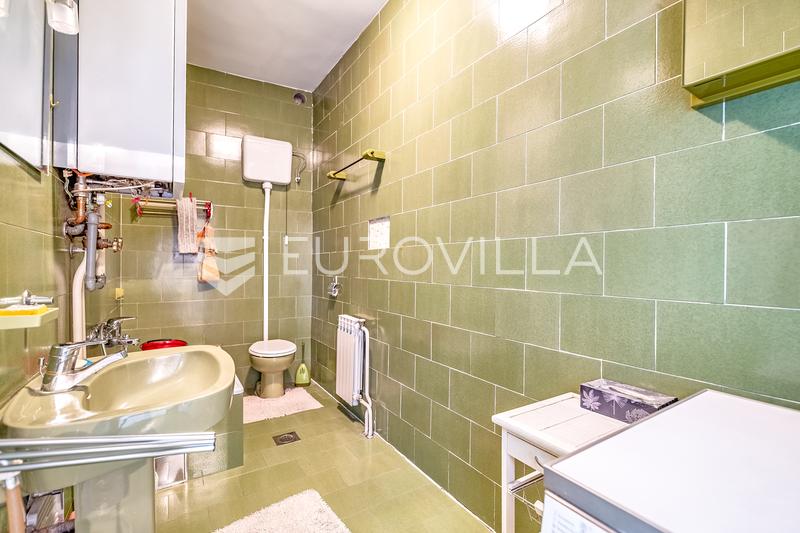 Zagreb, Centar, prostran trosoban građanski stan površine 81 m² na izvrsnoj lokaciji - 6