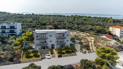 Čiovo, novogradnja, moderan trosoban stan površine 95,39 m²