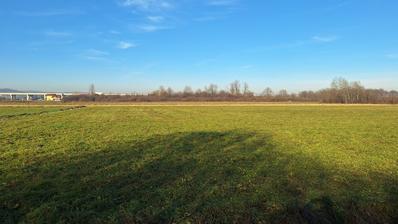 Karlovac, Dreznik, stavební pozemek 4700 m², možnost výstavby několika rodinných domů
