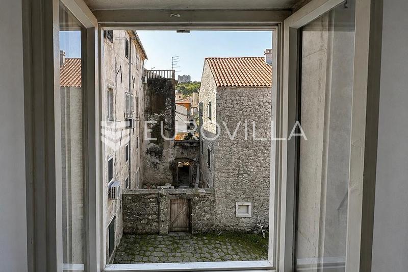 Senj, 45 m² lägenhet i den historiska gamla staden, 150 m från havet - 7