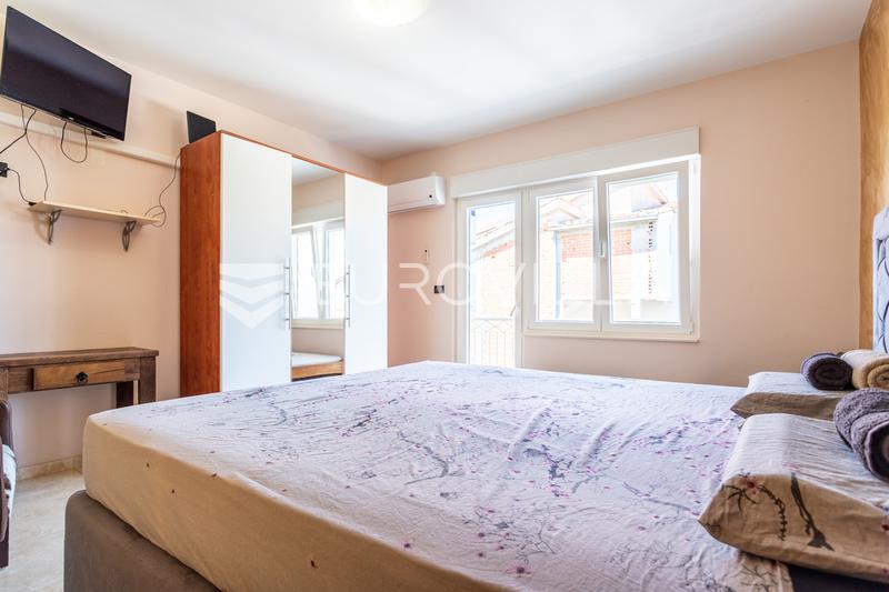 Split, Stobreč, dva apartmány s výhľadom na more - 27