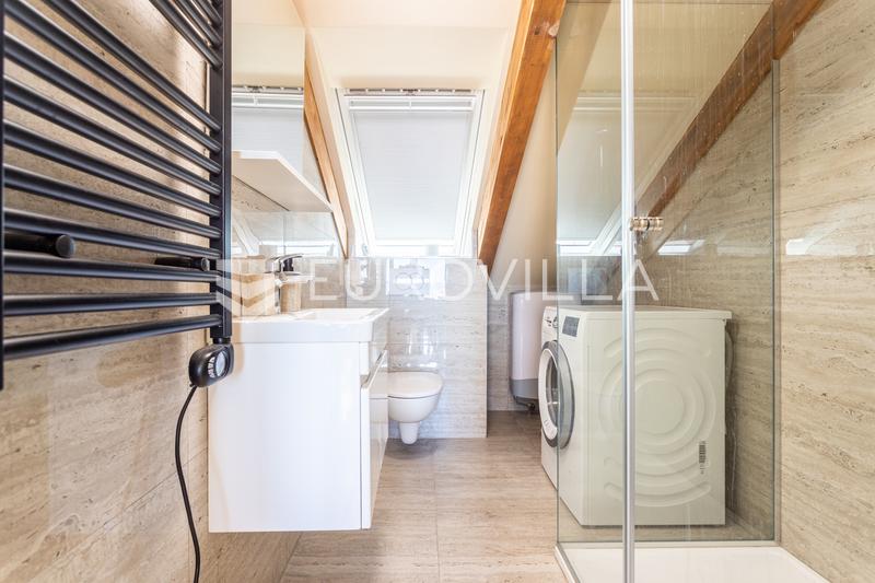 Split, Stobreč, dva apartmány s výhľadom na more - 9