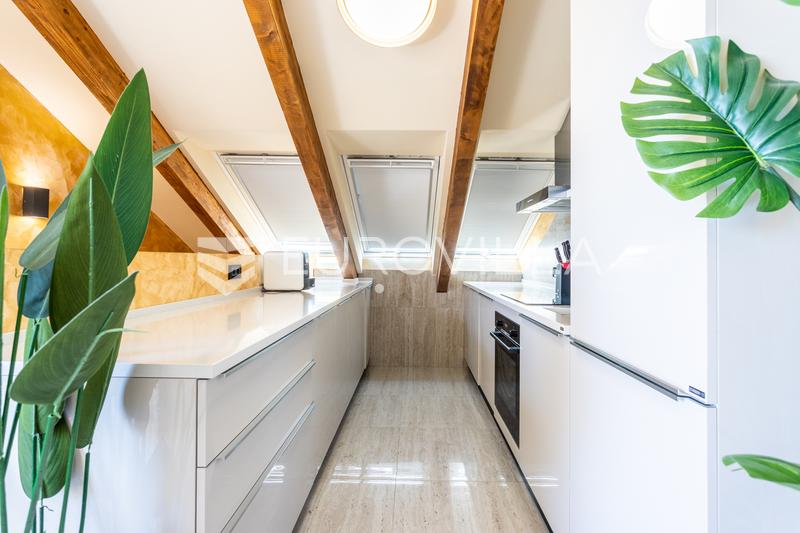 Split, Stobreč, dva apartmány s výhľadom na more - 6