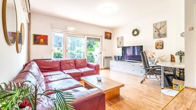 Zagreb, Dugave, et attraktivt hus til leje, 159 m²