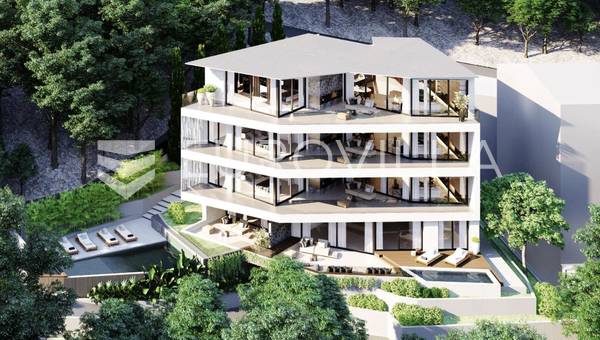 Opatija, un hermoso y lujoso apartamento de tres habitaciones con una superficie habitable neta de 163 m2, con vistas al