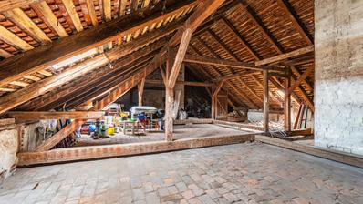 Varaždin, Centar, Roh Bau potkrovlje 135,73 m² podrum