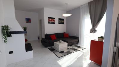 Istria, Ližnjan, atraktívny trojizbový byt s parkovaním o výmere 79 m²